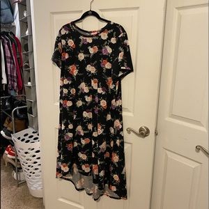 Lularoe Floral Carly XL